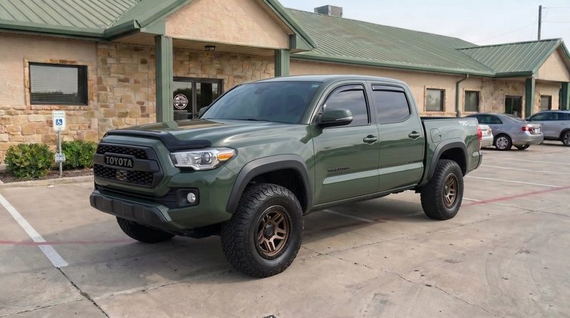 2021 Toyota Tacoma double cab pickup